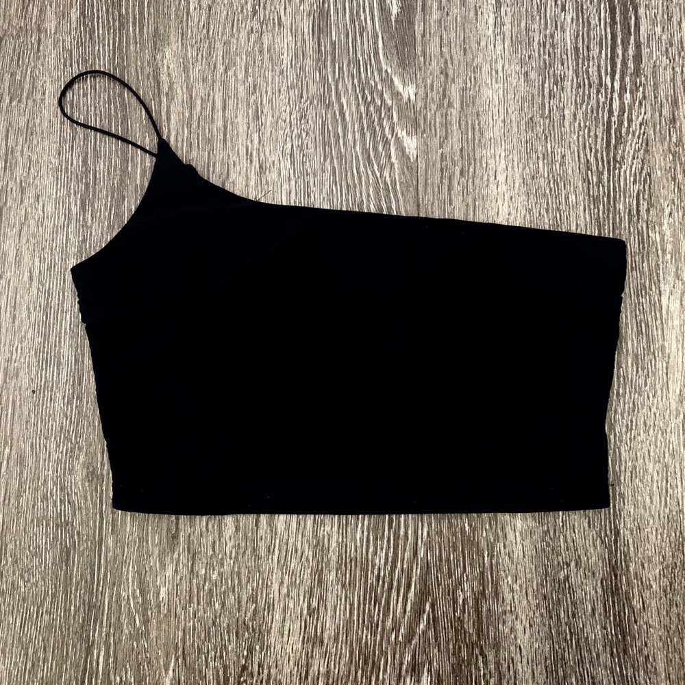 BLACK TUBE TOP